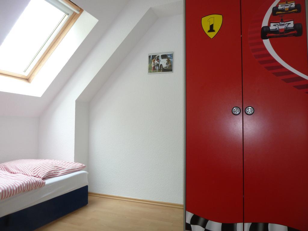 Apartementhaeuser Marlene & Olivia يوليوسروه الغرفة الصورة